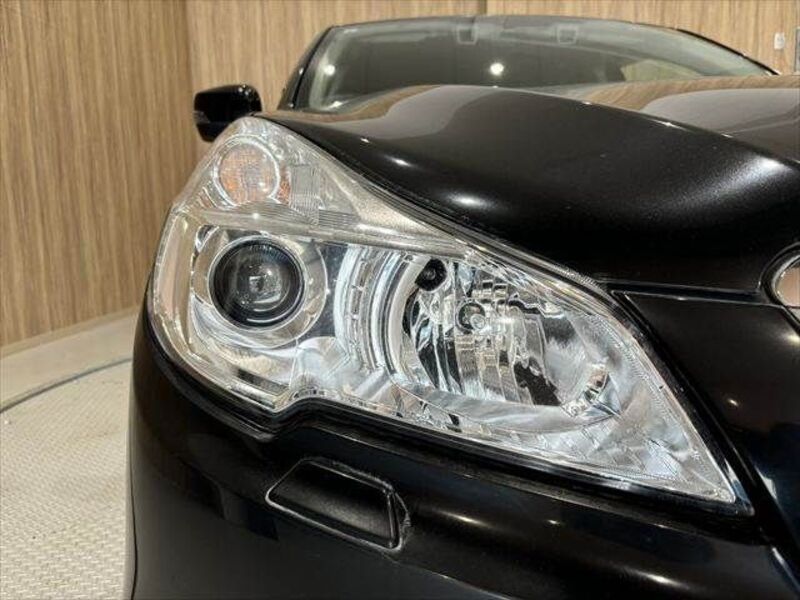 LEGACY B4