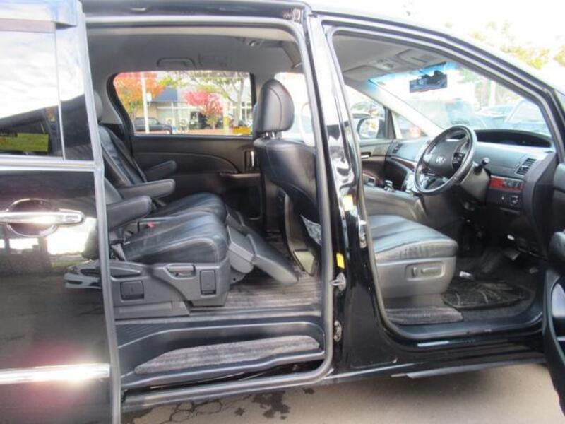 ESTIMA HYBRID