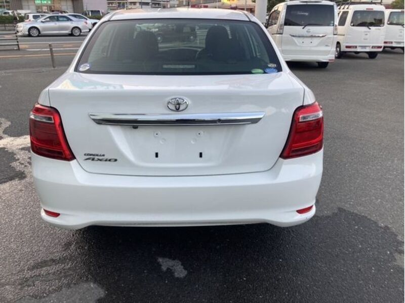 COROLLA AXIO