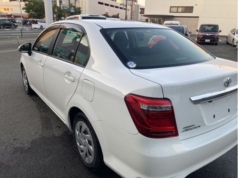 COROLLA AXIO