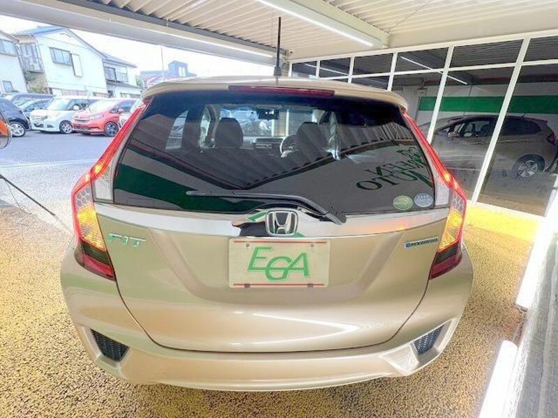 FIT HYBRID