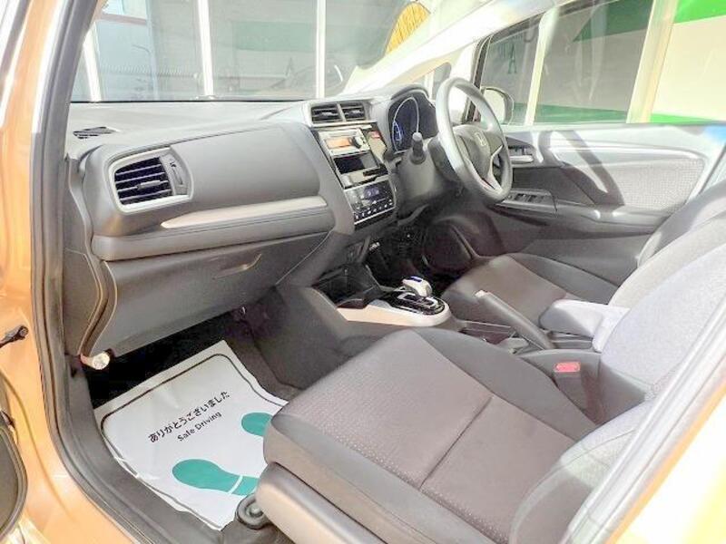 FIT HYBRID
