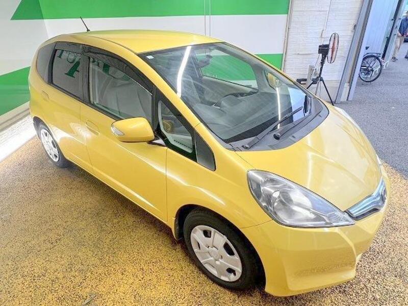 FIT HYBRID