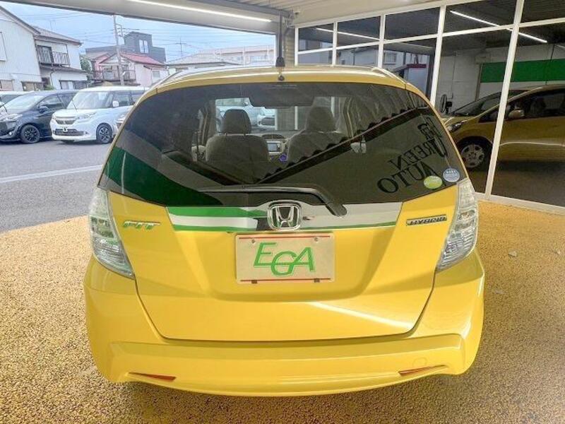 FIT HYBRID