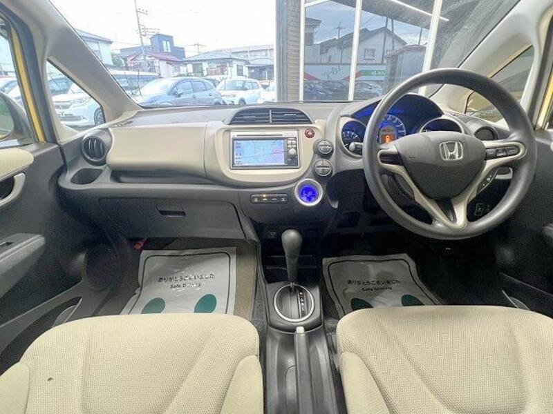 FIT HYBRID