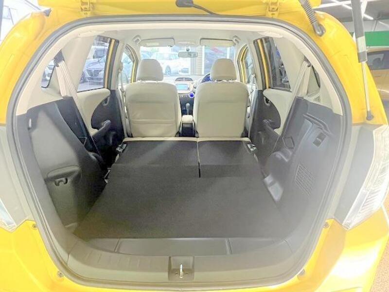 FIT HYBRID