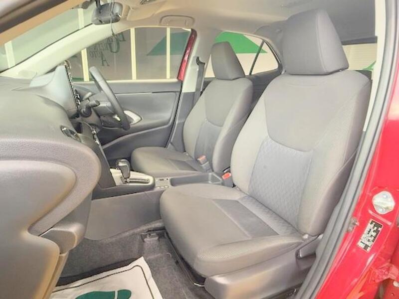 YARIS CROSS