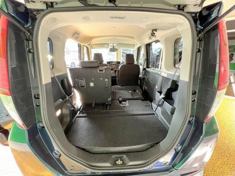 ROOMY