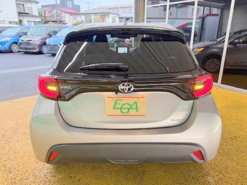 YARIS