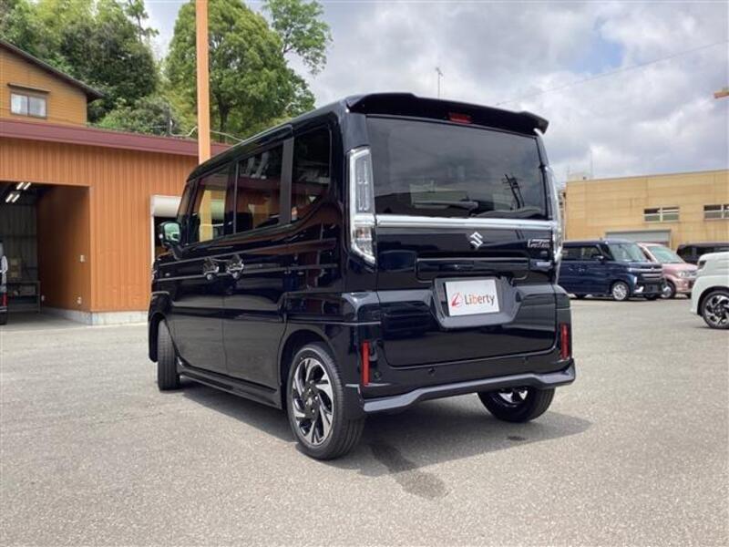 SPACIA CUSTOM