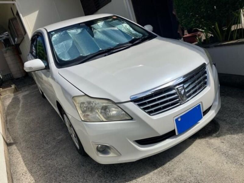 TOYOTA PREMIO