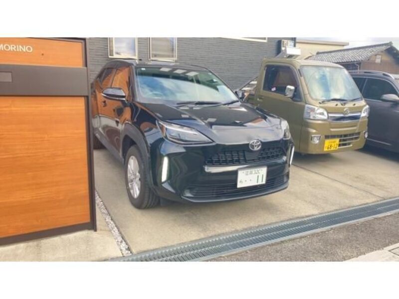 YARIS CROSS-0