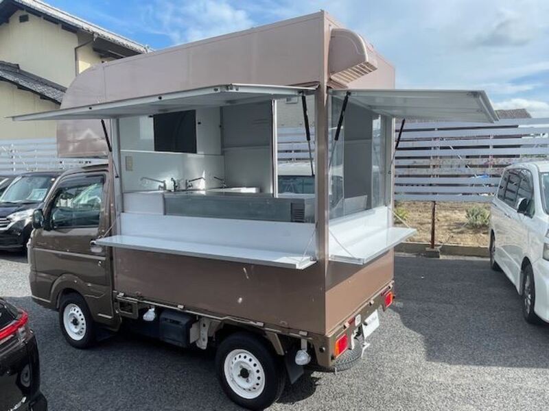 CARRY TRUCK