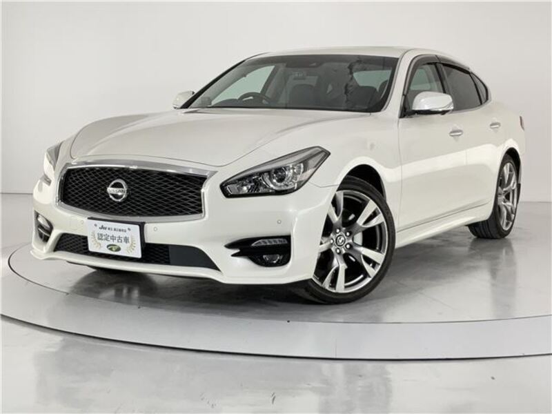 NISSAN FUGA