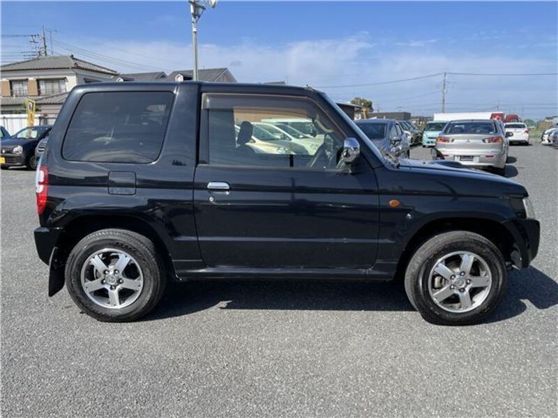 PAJERO MINI