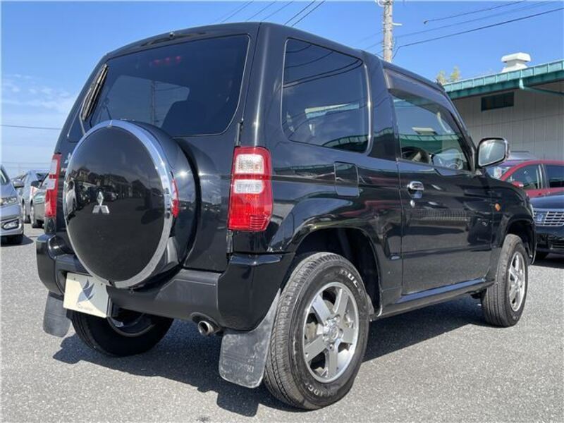 PAJERO MINI