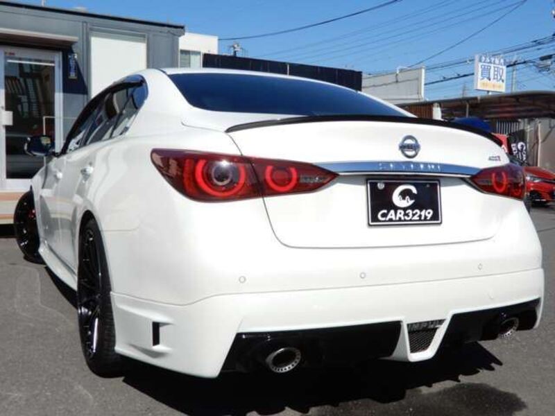 SKYLINE