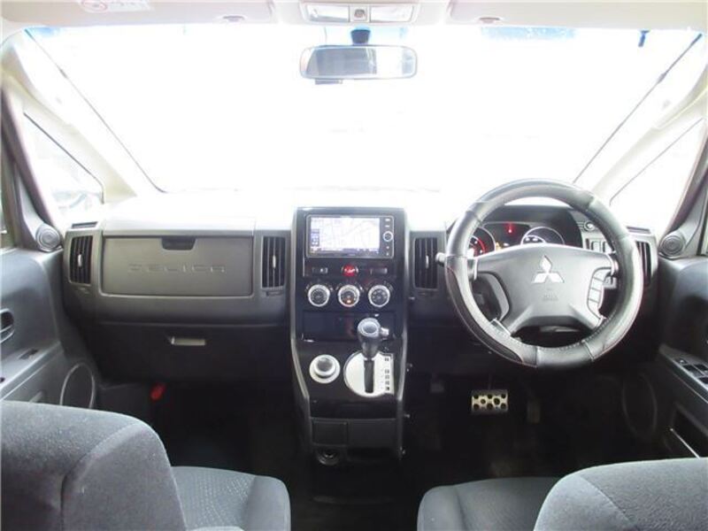 DELICA D5