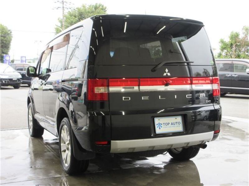 DELICA D5