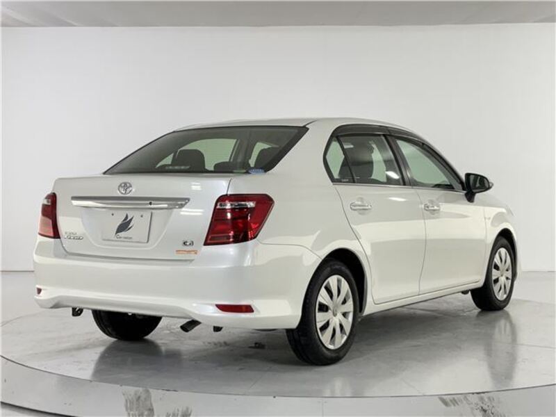 COROLLA AXIO