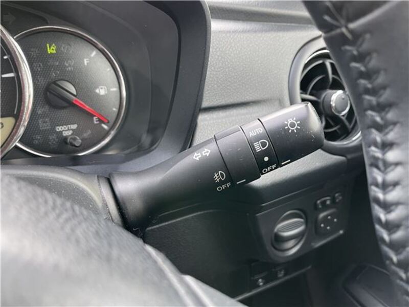 COROLLA AXIO