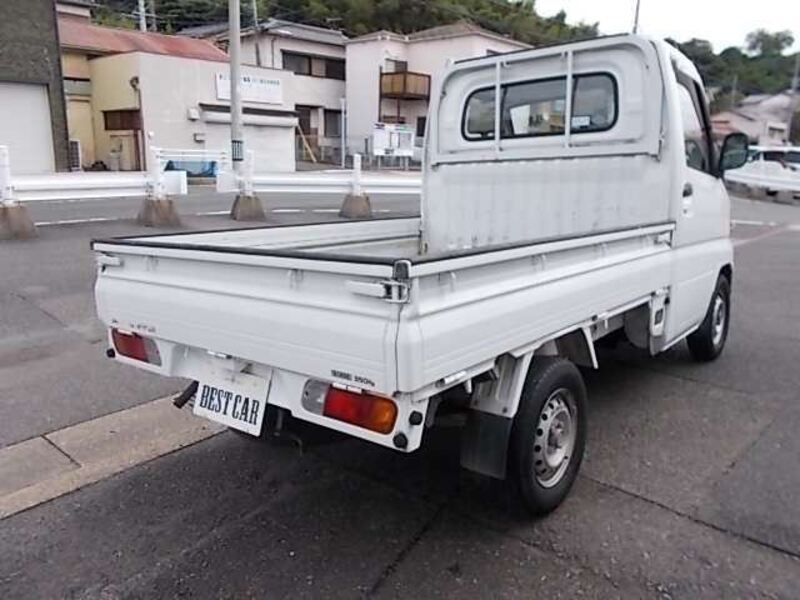 CLIPPER TRUCK