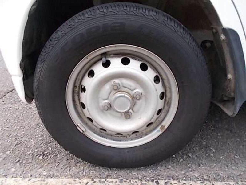 CLIPPER TRUCK