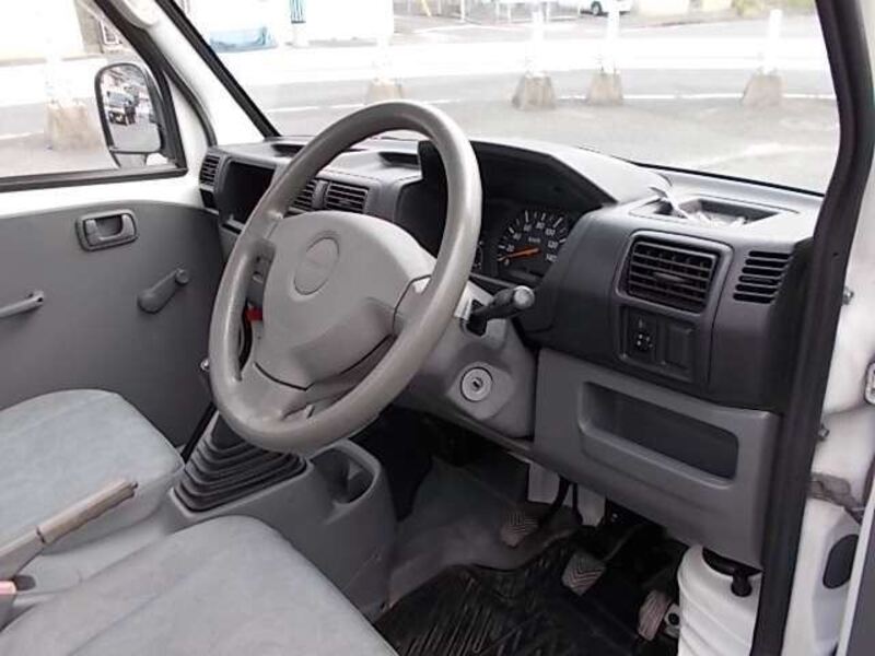 CLIPPER TRUCK
