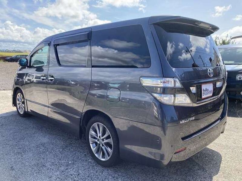VELLFIRE