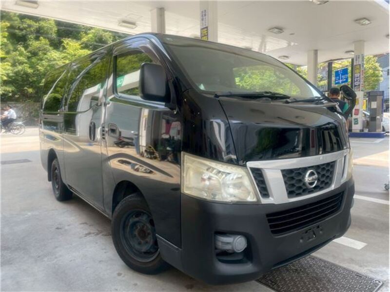 NV350 CARAVAN-0