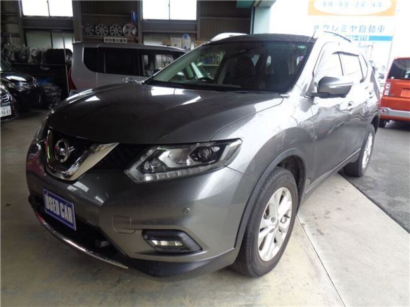 X-TRAIL