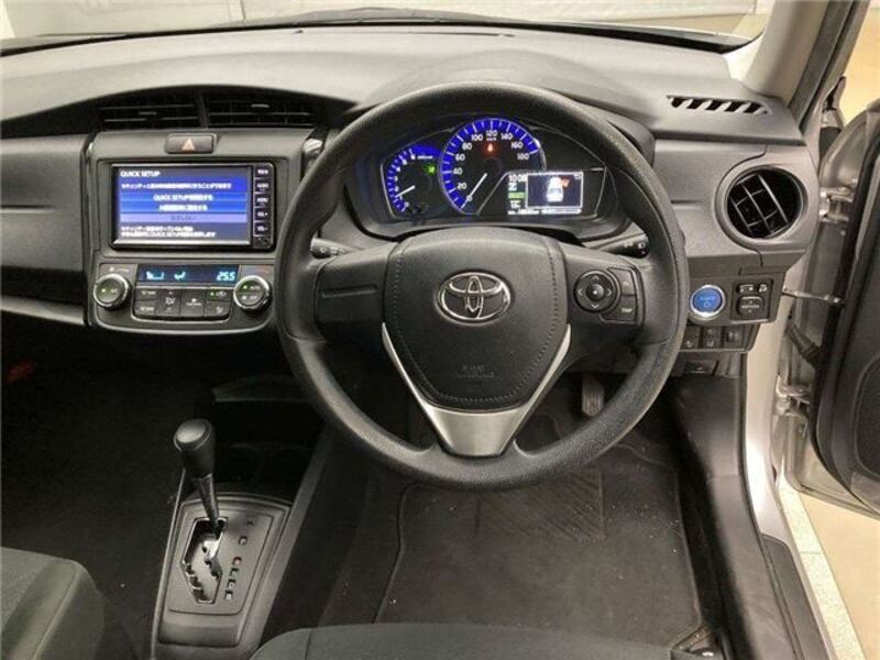 COROLLA AXIO