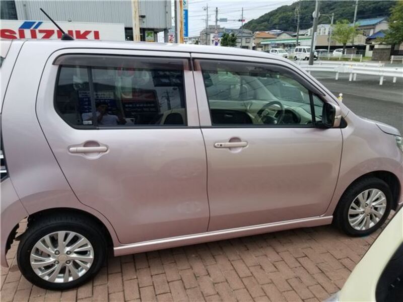 WAGON R