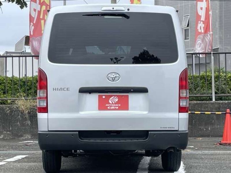 HIACE VAN