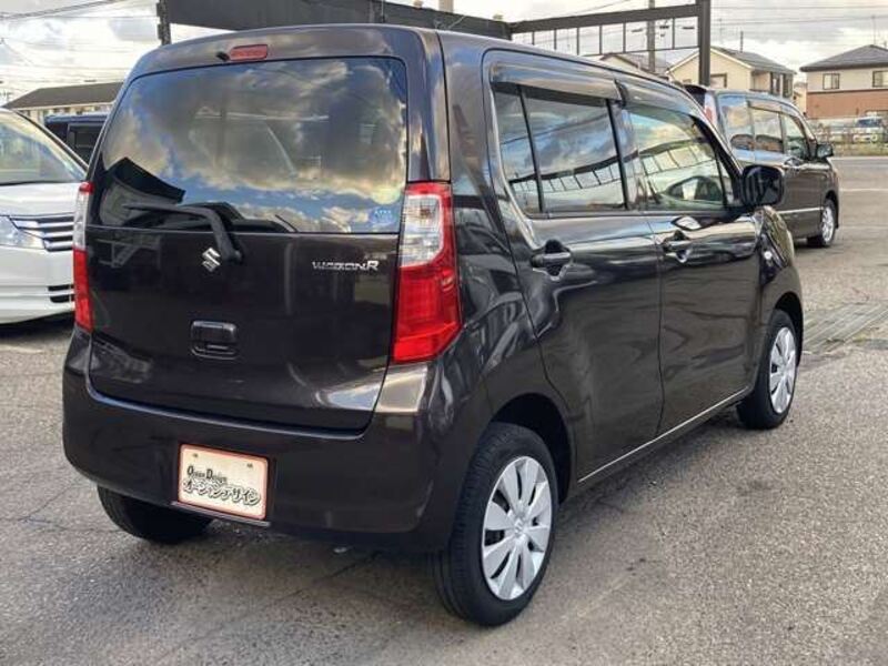 WAGON R