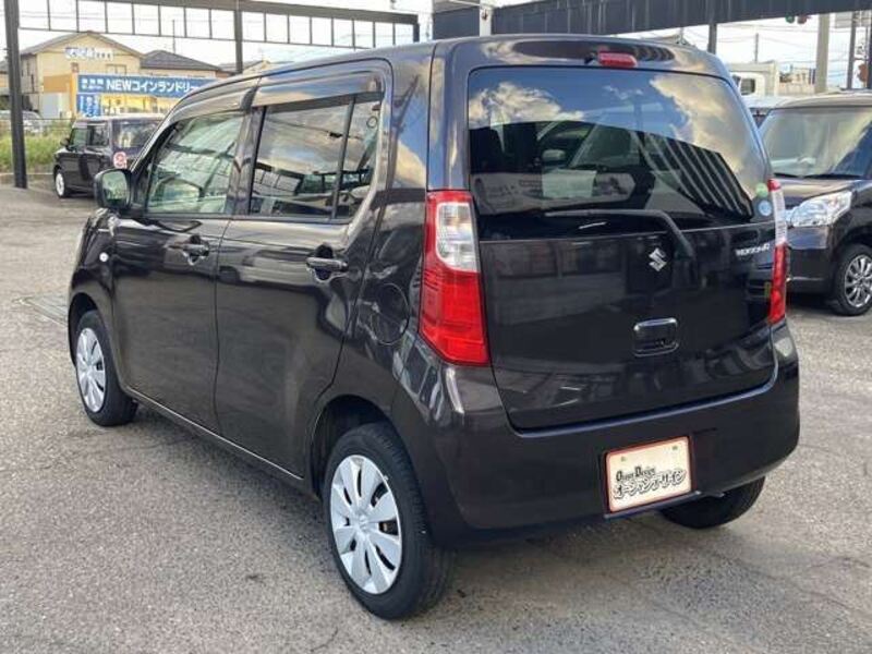WAGON R