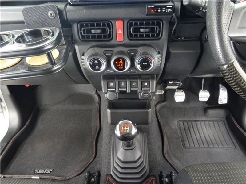JIMNY SIERRA