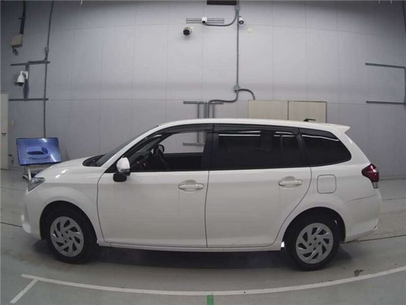 COROLLA FIELDER
