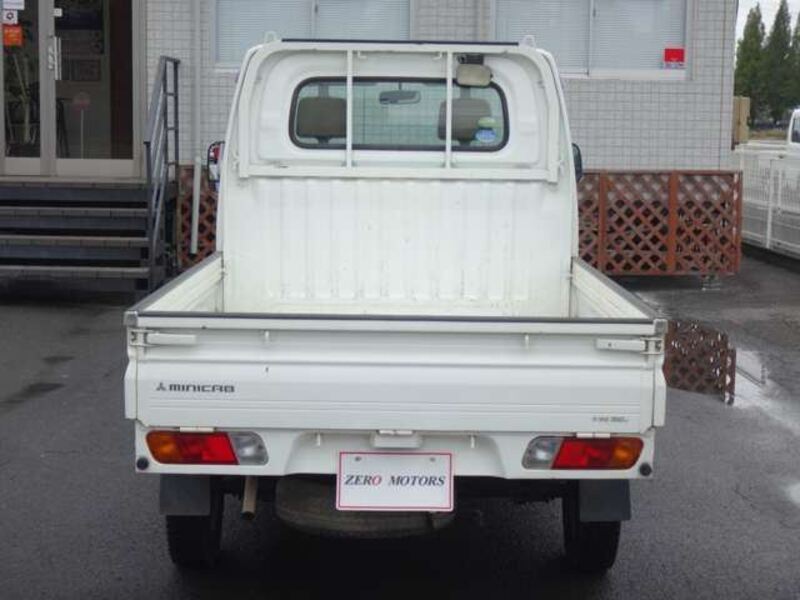 MINICAB TRUCK