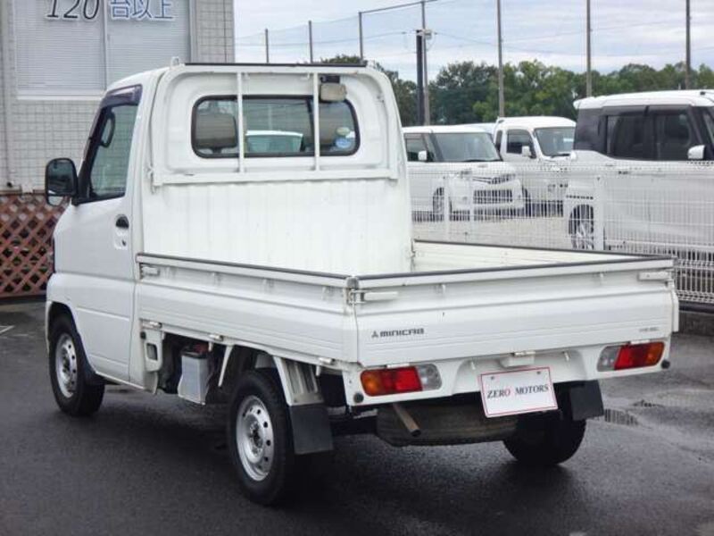 MINICAB TRUCK