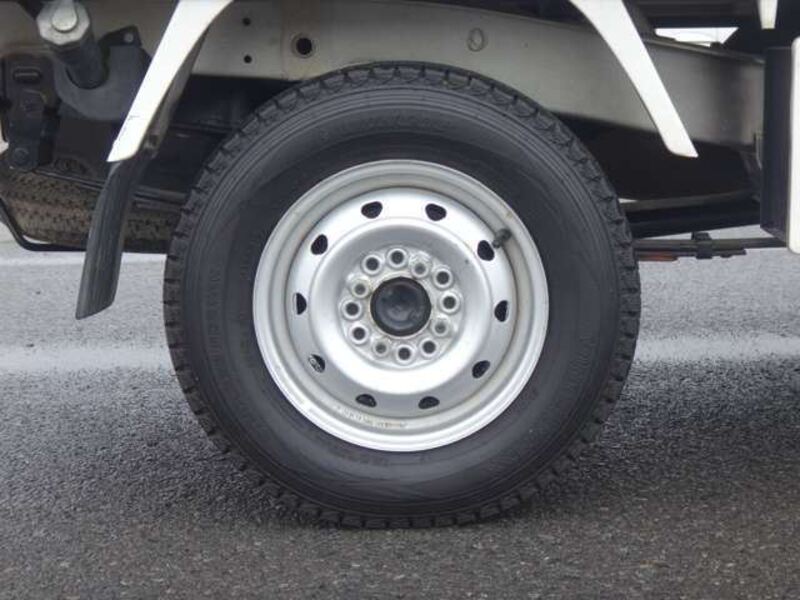 MINICAB TRUCK