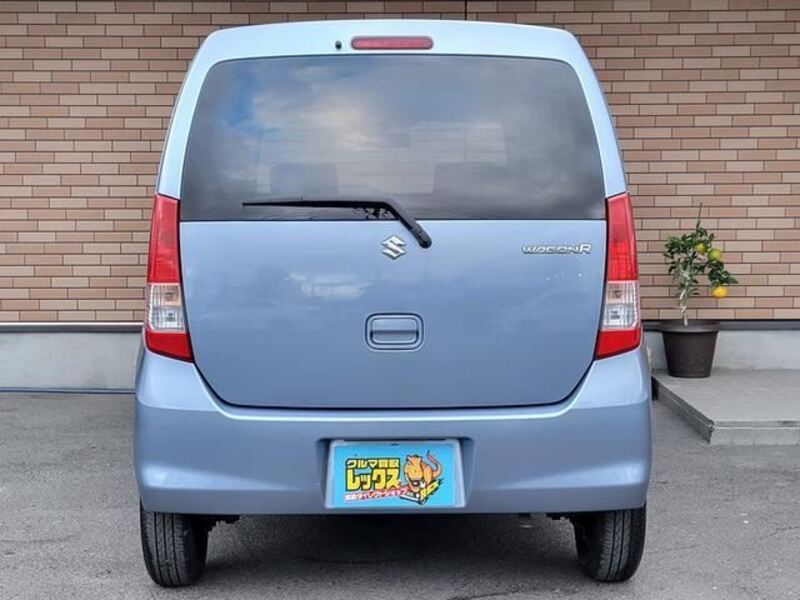 WAGON R
