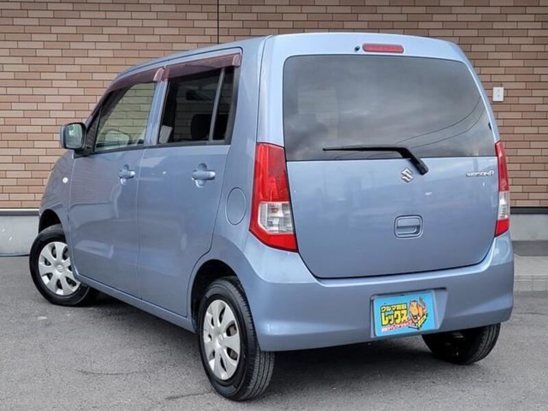 WAGON R