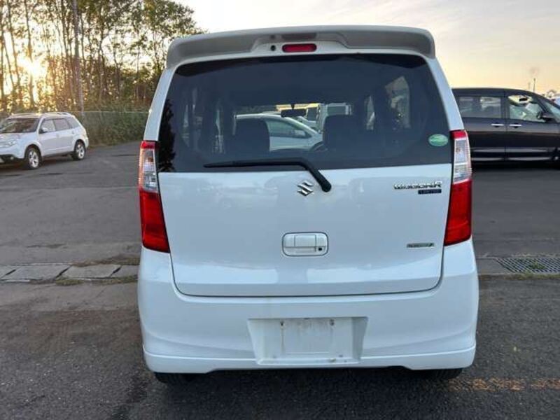WAGON R