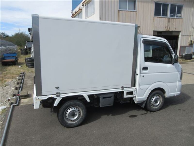 CARRY TRUCK