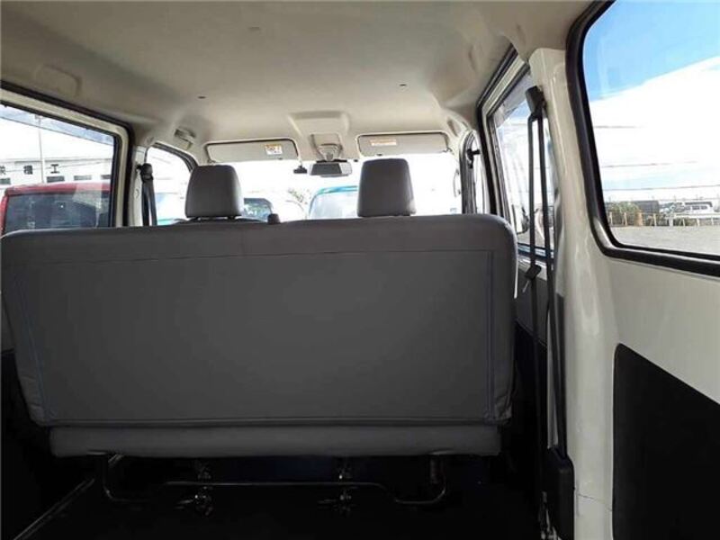 BONGO VAN