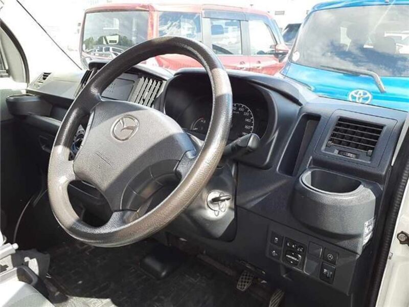 BONGO VAN