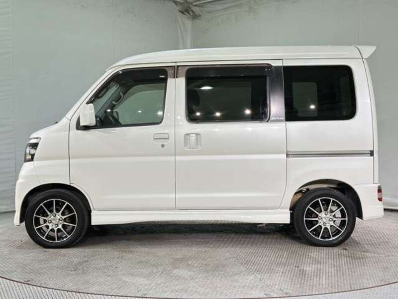 ATRAI WAGON