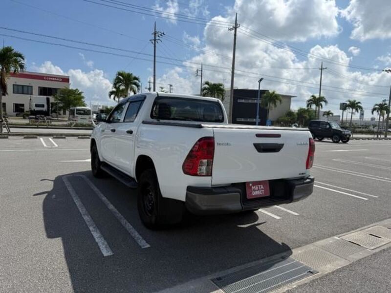 HILUX