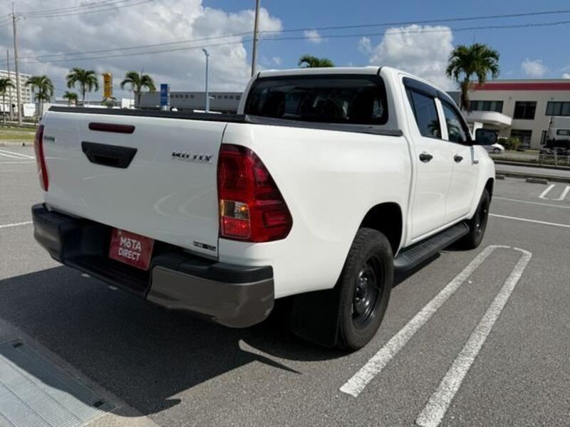 HILUX